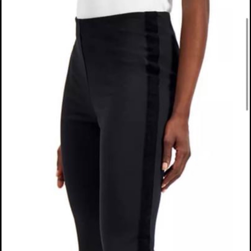 Women’s black leggings